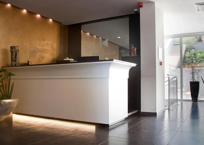 Laurus - Liburnia オパティヤ