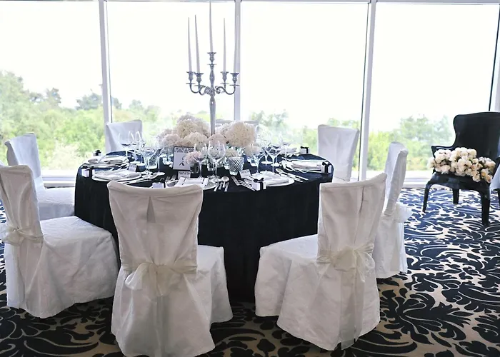 ホテル Laurus - Liburnia 4*