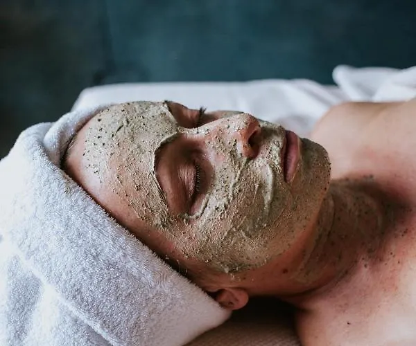 Laurus - Liburnia 4*